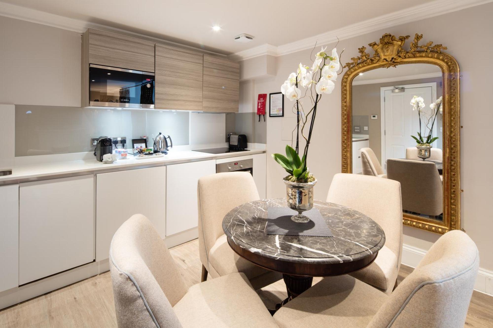 Beech House Apartment บริสตอล ห้อง รูปภาพ