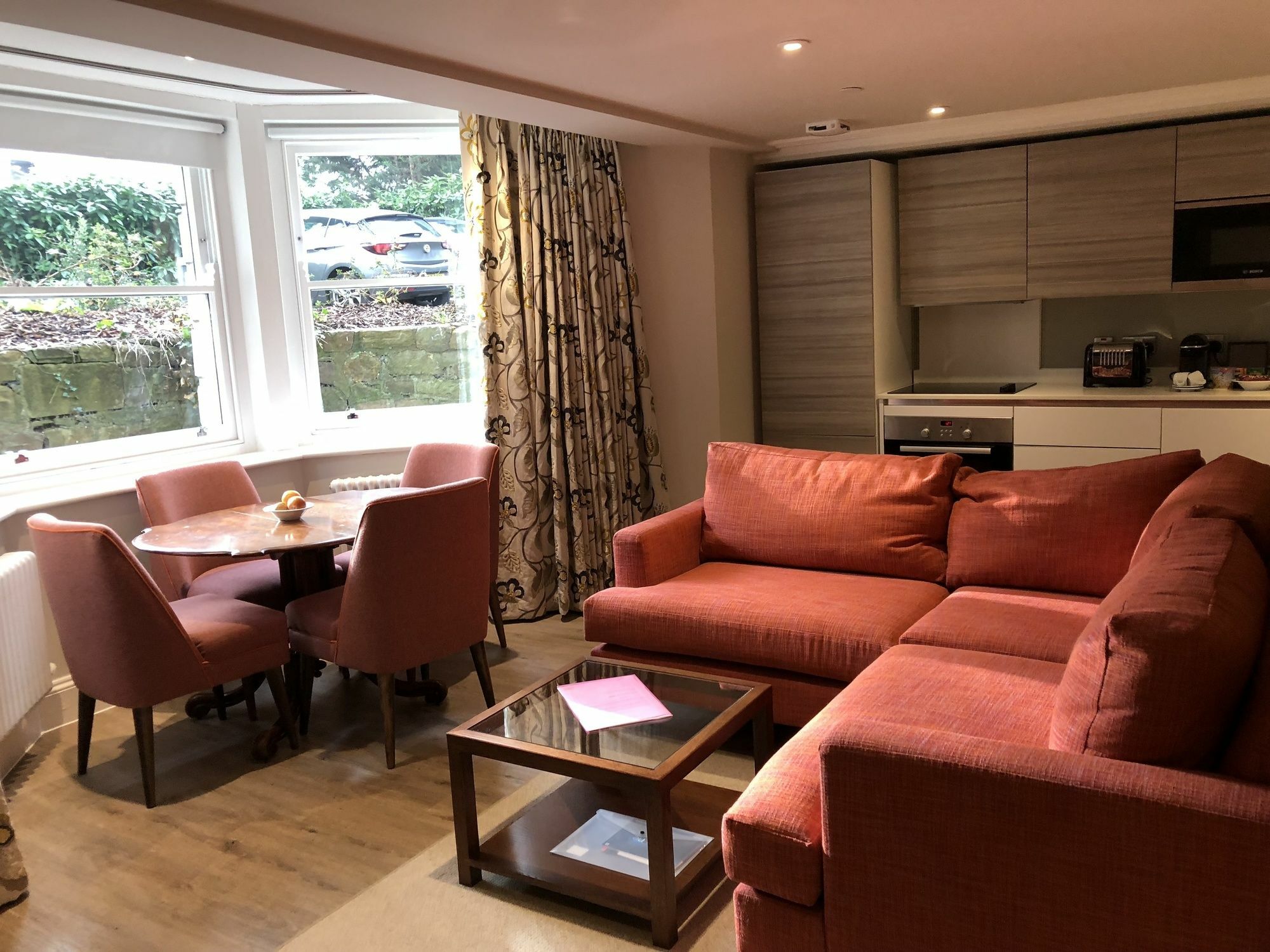 Beech House Apartment บริสตอล ภายนอก รูปภาพ